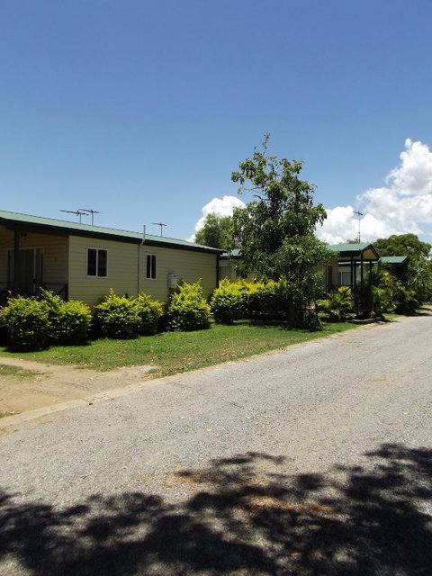 Biloela Caravan & Tourist Park - Northern Rivers Accommodation 5