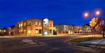 May Park Executive Apartments - Northern Rivers Accommodation 0