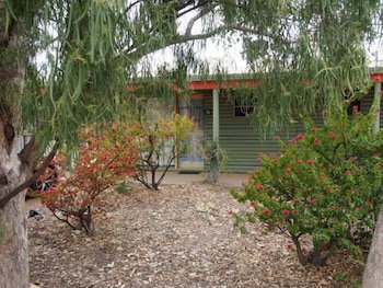 Lightning Ridge Outback Resort & Caravan Park - Northern Rivers Accommodation 0