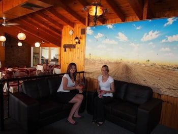 Lightning Ridge Outback Resort & Caravan Park - Northern Rivers Accommodation 5
