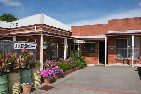 Yackandandah Motor Inn - Northern Rivers Accommodation 0