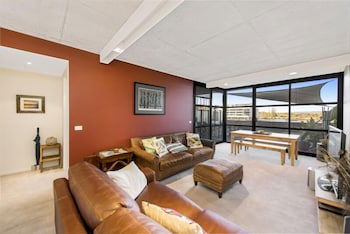 Accommodate Canberra - Dockside - Northern Rivers Accommodation 4