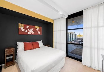 Accommodate Canberra - Dockside - Northern Rivers Accommodation 3