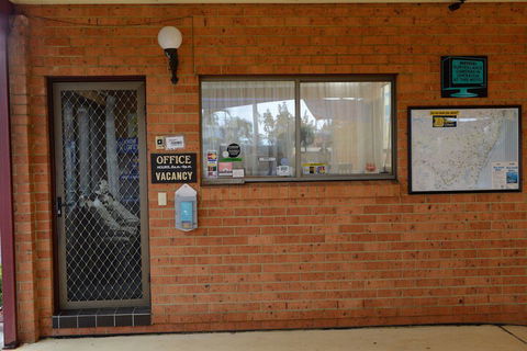 Sapphire Palms Motel - Northern Rivers Accommodation 1