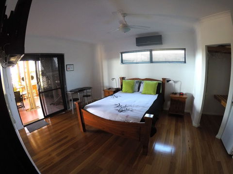 On The Deck @ Shark Bay - Northern Rivers Accommodation 1
