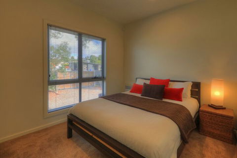 Fairwinds - Essentially Tas - Northern Rivers Accommodation 1