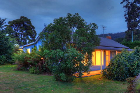 Fairwinds - Essentially Tas - Northern Rivers Accommodation 5