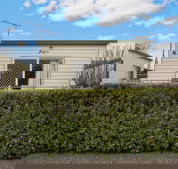 Lake Hamilton Motor Village  Caravan Park - Northern Rivers Accommodation