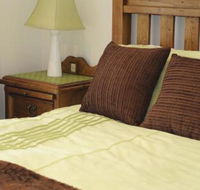 Robin Hill Retreat - Northern Rivers Accommodation