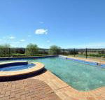 Beggars Bridge Vineyard Homestead w / pool  wifi  tennis  vineyard - Northern Rivers Accommodation