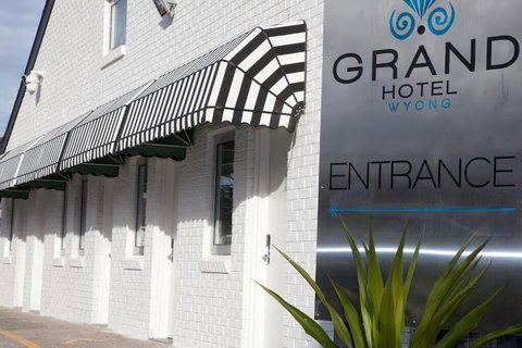 Grand Hotel Wyong - Northern Rivers Accommodation 0
