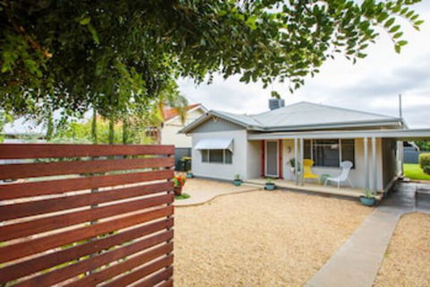 Indulge Homes - 77 Olive - Northern Rivers Accommodation 0