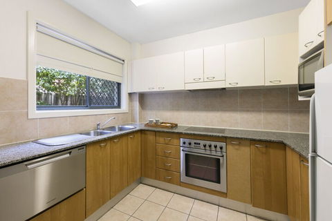Waldorf Hornsby Residential Apartments - Northern Rivers Accommodation 3