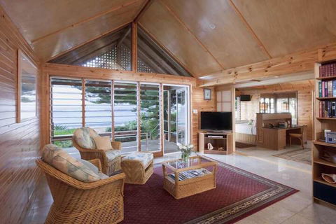 Kims Beachside Retreat - Northern Rivers Accommodation 6