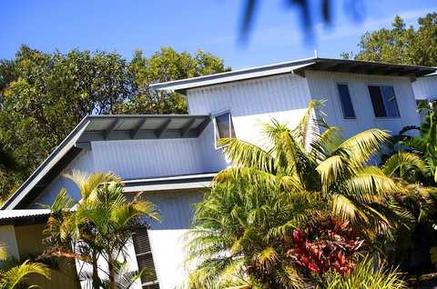 Mobys Beachside Retreat - Northern Rivers Accommodation 0