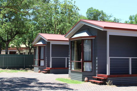Adelaide Caravan Park - Northern Rivers Accommodation 5