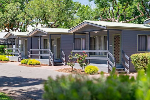 Adelaide Caravan Park - Northern Rivers Accommodation 2