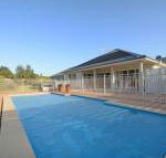Silver Springs 4br Cottage with Wifi Views Olives  Space . Fireplace Views Olives  Space - Northern Rivers Accommodation
