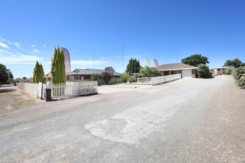 Moonta Bay Accommodation - Northern Rivers Accommodation 1