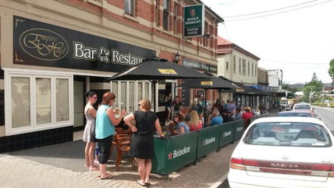 Empire Hotel Deloraine - Northern Rivers Accommodation 3