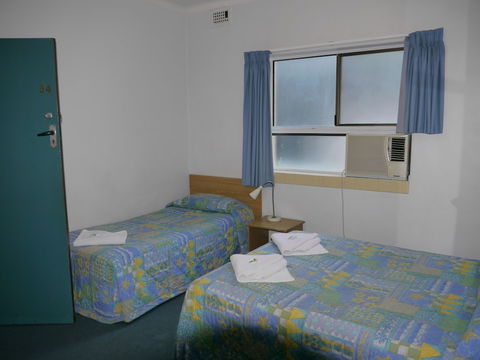 Acacia Inner City Inn - Northern Rivers Accommodation 4