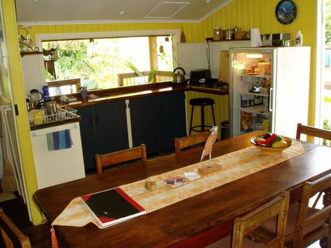 Mango Tourist Hostel - Northern Rivers Accommodation 6