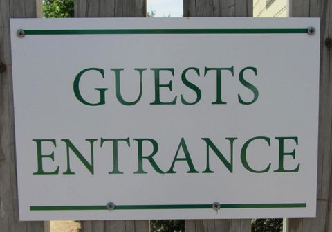 Elm Trees Accommodation At Ross - Northern Rivers Accommodation 4