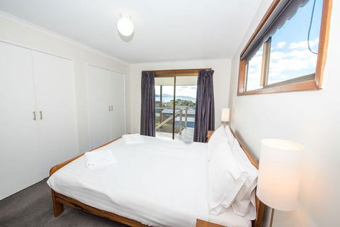 Bicheno Blue Horizon - Northern Rivers Accommodation 2
