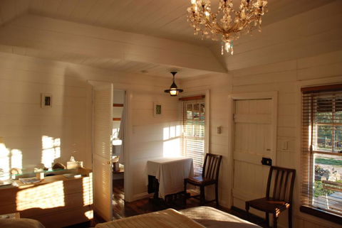 Mancuso Country Cottage Retreat - Northern Rivers Accommodation 4