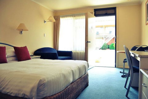 Sunrise Devonport - Northern Rivers Accommodation 3