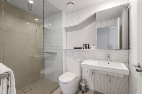 Mono Apartments On La Trobe - Northern Rivers Accommodation 2