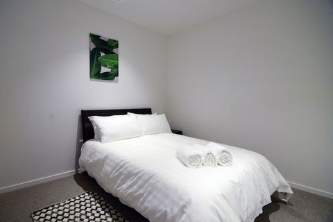 Mono Apartments On La Trobe - Northern Rivers Accommodation 4