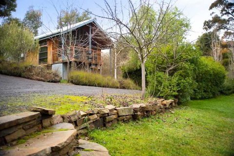 Romantic Treehouse Getaway - Northern Rivers Accommodation 3