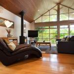 Romantic Treehouse Getaway - Northern Rivers Accommodation 0