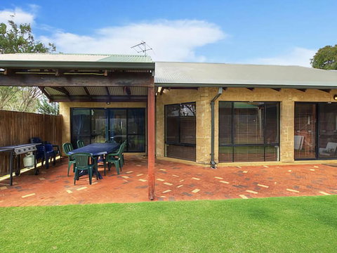 Holiday On The Terrace - Northern Rivers Accommodation 4