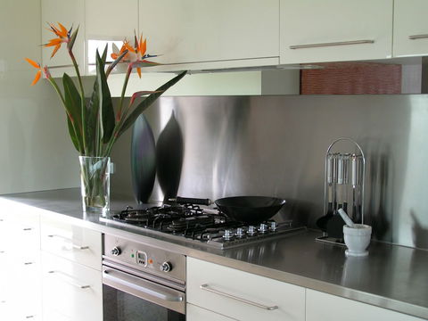 The Roozen Residence - Northern Rivers Accommodation 6
