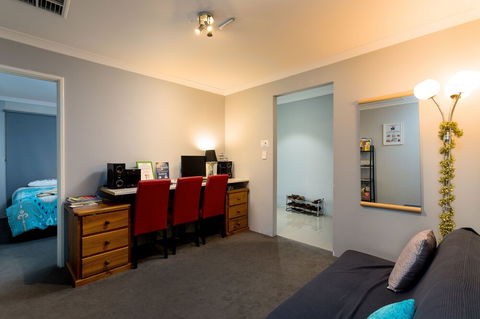 Rainbow Dream House PERTH Holiday Home - Northern Rivers Accommodation 1