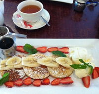 Cafe Les Amoureux - Northern Rivers Accommodation