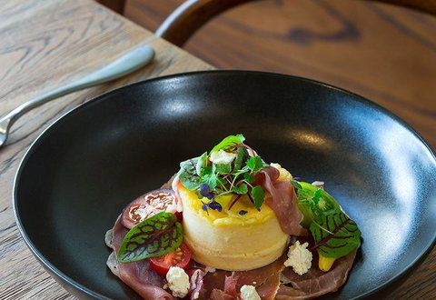 Lord Cardigan - Northern Rivers Accommodation 11