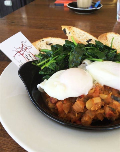 Amongst The Sticks - Northern Rivers Accommodation 9