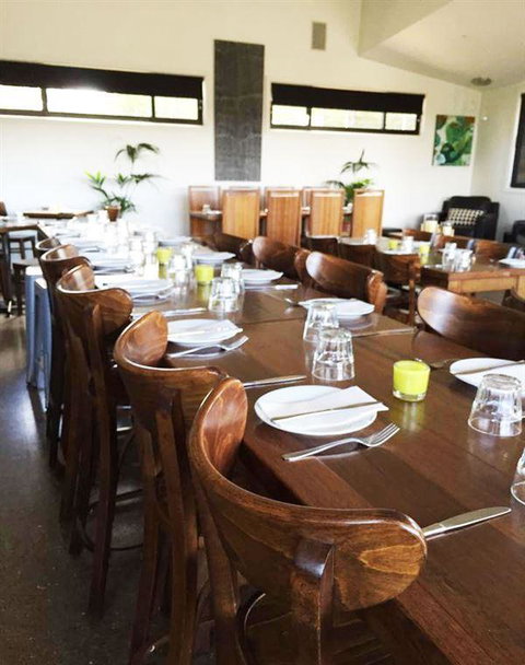 Amongst The Sticks - Northern Rivers Accommodation 10