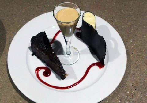 Amongst The Sticks - Northern Rivers Accommodation 4