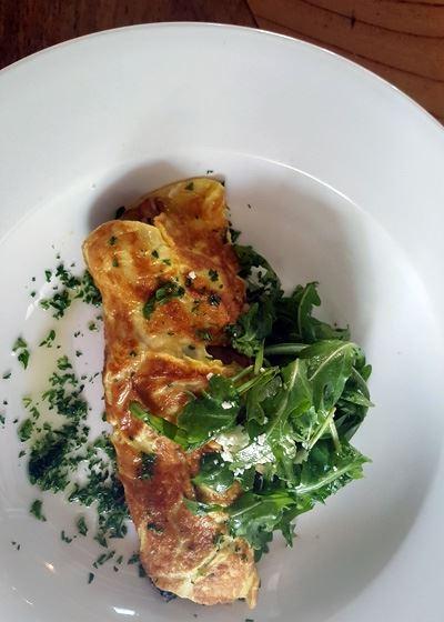 Top Pub Bistro - Northern Rivers Accommodation 0