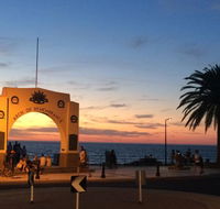 Brighton jetty cafe