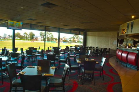 North Ballarat Sports Club - Northern Rivers Accommodation 0