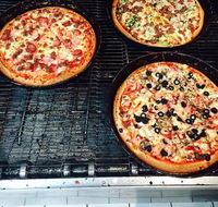 Pinkys Pizza - Northern Rivers Accommodation
