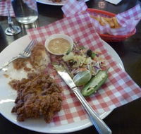 Yard Bird - Northern Rivers Accommodation