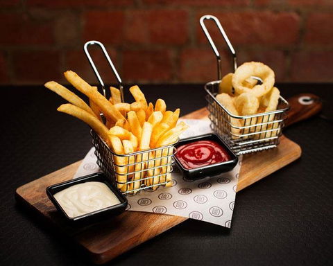 Chumley Warners Traditional British Fish & Chips - Northern Rivers Accommodation 5