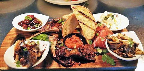 Lighthouse Beach Cafe - Northern Rivers Accommodation 16