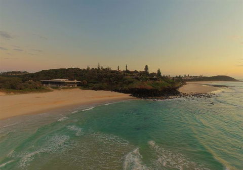 Lighthouse Beach Cafe - Northern Rivers Accommodation 22